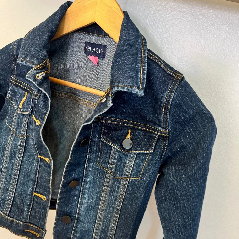 The Childrens Place Kids Denim Jacket Dark Wash Blue Trucker Size M 7/8 Stretch